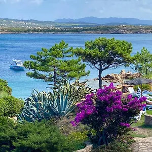 Ferienhaus Casa Mughetto R5055 Seafront, Private Sea Access, Swimming Pool, La Maddalena (Sassari)