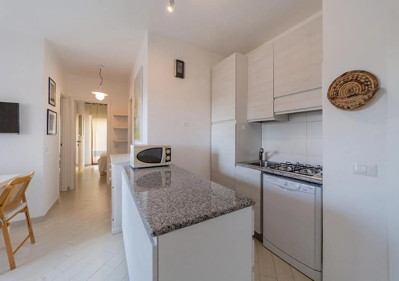 Pgs Immobiliare Srls - Cala Maiore 1 Trilocale Con Terrazza E Piscina Condominiale La Maddalena La Maddalena  Apartment